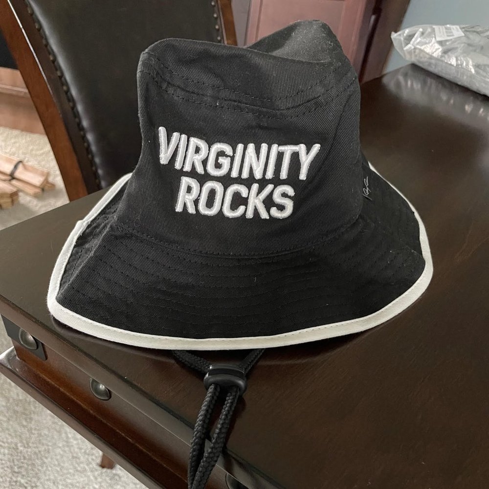 Virginity Rocks Black Bucket Hat One-Size NWT